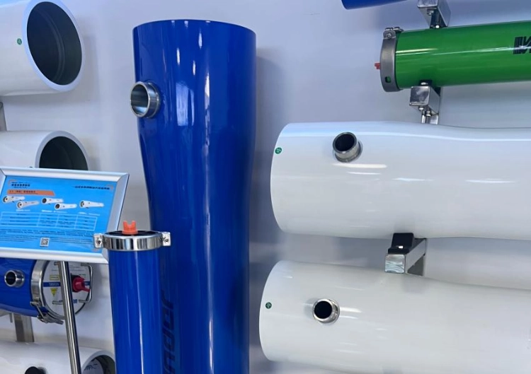 RO membrane housing